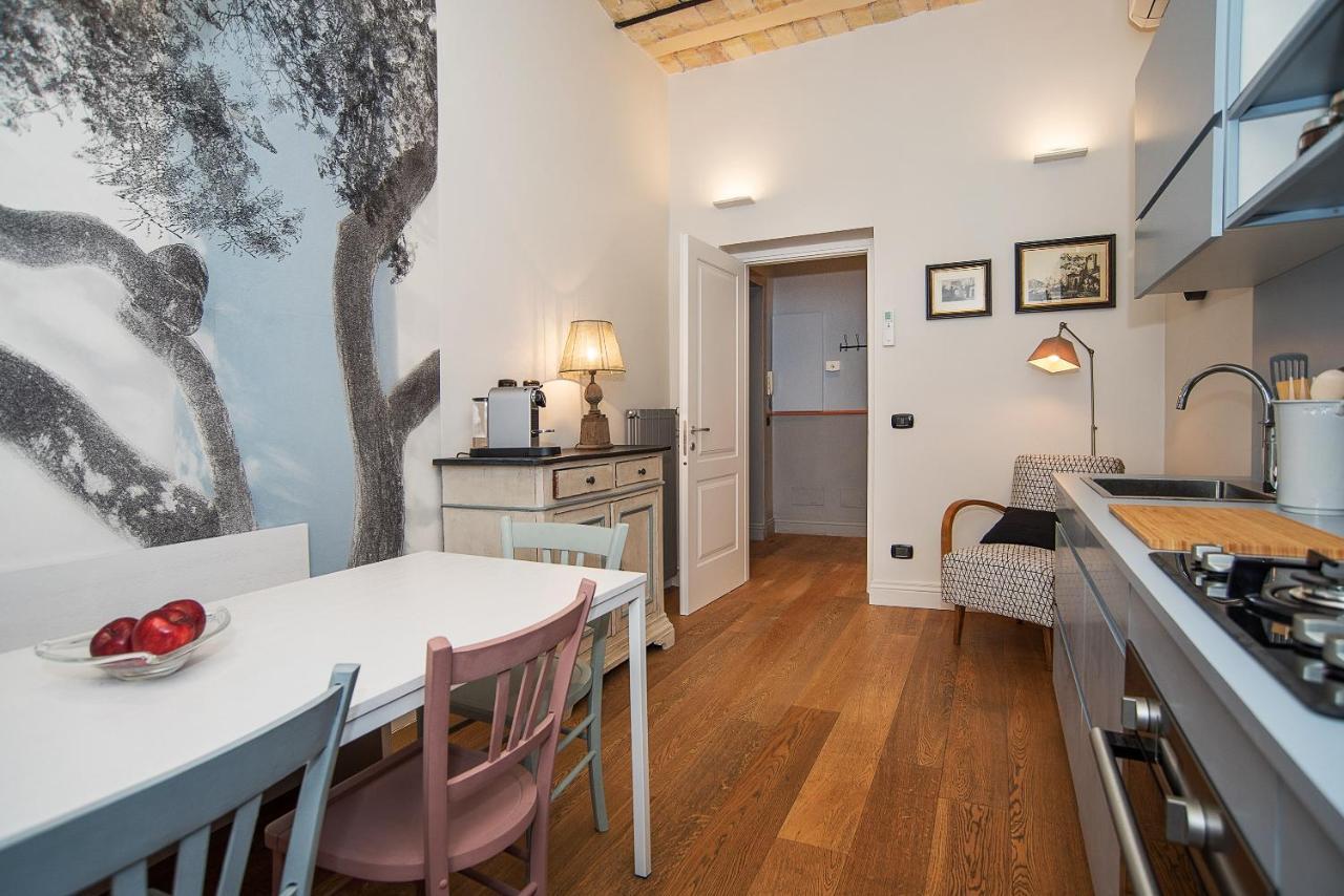 Likeyourhome, 80 Sq M Luxury Apartment With Jacuzzi, In Trastevere District Róma Kültér fotó